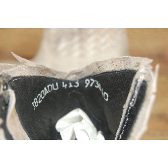 NWT Sendra Good Year Welted Leather Boots Ankle Bootie Women's 40 Gray Zip Braid - Picture 9 of 10